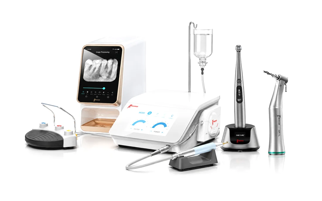 Equipos Woodpecker: Surgic Touch LED, escáner i-Scan, lámpara O-Star PRO y contra-ángulo WP-1L