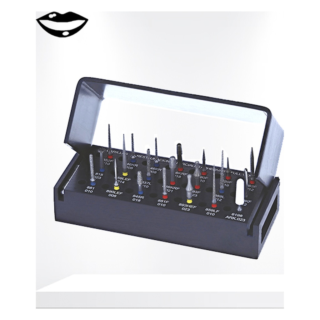 Master Kit ROA 1945 Roberto Tello